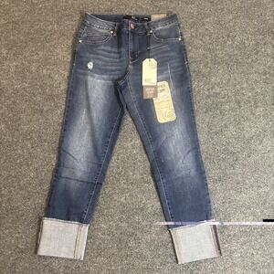 1822 Denim Jeans Taylor size 6 Cuff Crop Jeans Light Denim Wash